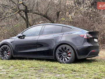 Авто Tesla Model Y 2022 № 8338144