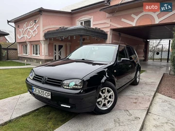 Авто Volkswagen Golf 2000 № 8338275