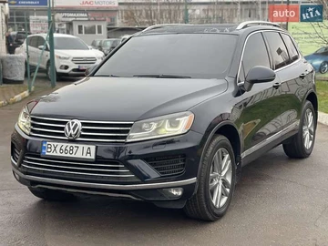 Авто Volkswagen Touareg 2015 № 8338376