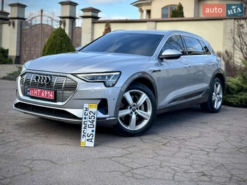 Авто Audi E-Tron 2020 № 8338554