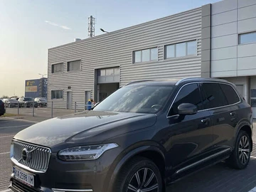 Авто Volvo Xc90 2022 № 8338561