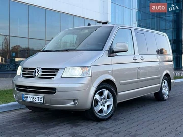 Авто Volkswagen Multivan 2004 № 8338649