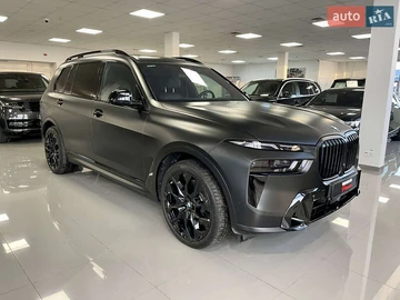 Авто BMW X7 2024 № 8338768