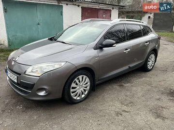 Авто Renault Megane 2011 № 8339043