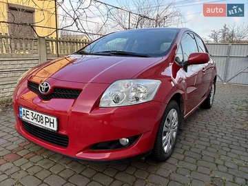 Авто Toyota Auris 2008 № 8339047