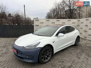 Авто Tesla Model 3 2018 № 8339125