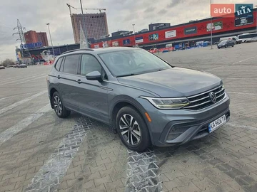 Авто Volkswagen Tiguan 2022 № 8339249