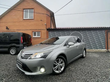 Авто Toyota Avensis 2012 № 8339418