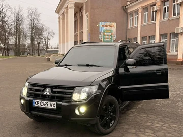 Авто Mitsubishi Pajero Wagon 2008 № 8339420