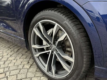 Авто Audi Q8 2018 № 8339571