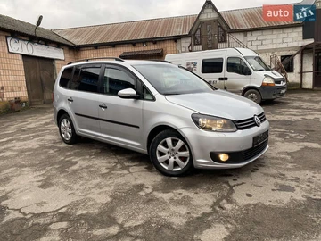 Авто Volkswagen Touran 2011 № 8339685