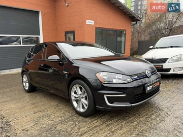 Авто Volkswagen E-Golf 2016 № 8339824