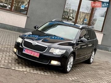 Авто Skoda Superb 2011 № 8339844