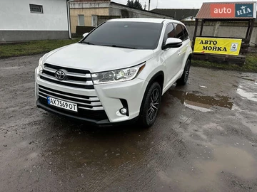 Авто Toyota Highlander 2017 № 8340004