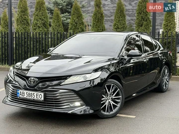 Авто Toyota Camry 2018 № 8340013