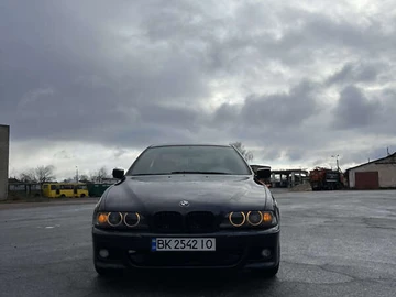 Авто BMW 5 Series 2000 № 8340156