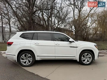 Авто Volkswagen Atlas 2020 № 8340552