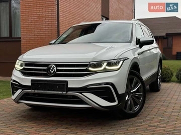 Авто Volkswagen Tiguan Allspace 2022 № 8340560