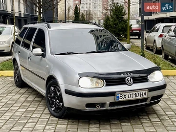 Авто Volkswagen Golf 2000 № 8340670