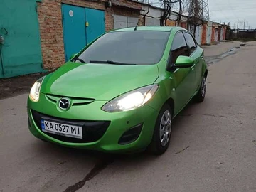 Авто Mazda 2 2010 № 8340803