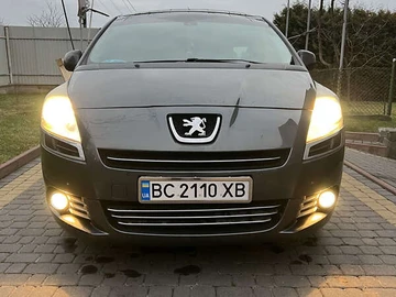 Авто Peugeot 5008 2009 № 8340892