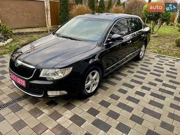 Авто Skoda Superb 2011 № 8340900