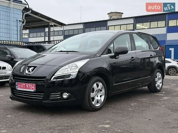 Авто Peugeot 5008 2013 № 8340919
