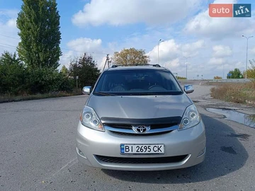 Авто Toyota Sienna 2007 № 8340985