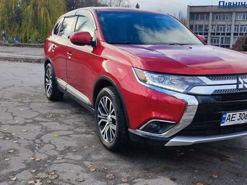 Авто Mitsubishi Outlander 2017 № 8341057