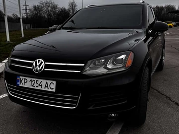 Авто Volkswagen Touareg 2014 № 8341069