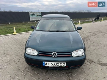 Авто Volkswagen Golf 2001 № 8341247