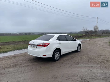 Авто Toyota Corolla 2015 № 8341268