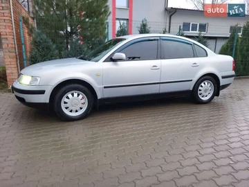 Авто Volkswagen Passat 2000 № 8341269
