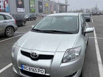 Авто Toyota Auris 2007 № 8341356