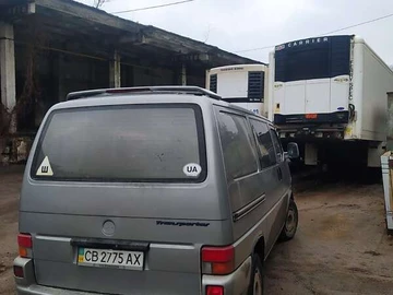 Авто Volkswagen Transporter 1999 № 8341361