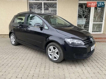 Авто Volkswagen Golf Plus 2010 № 8341385