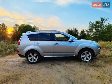 Авто Peugeot 4007 2008 № 8341410