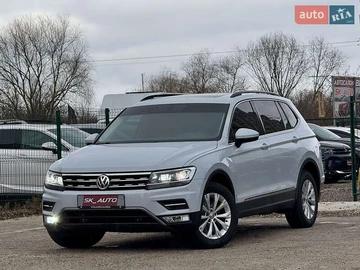 Авто Volkswagen Tiguan 2017 № 8341620