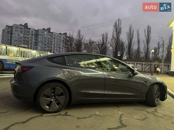 Авто Tesla Model 3 2023 № 8341628
