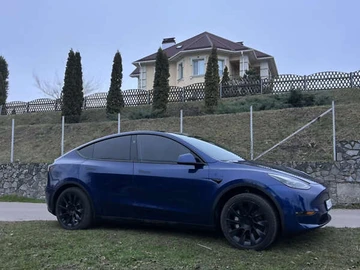 Авто Tesla Model Y 2023 № 8341646