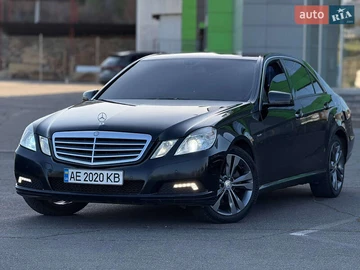 Авто Mercedes E-Class 2011 № 8341838