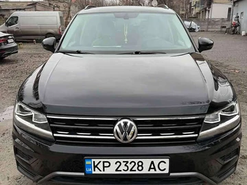 Авто Volkswagen Tiguan 2019 № 8341850