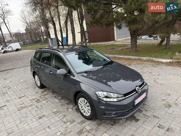 Авто Volkswagen Golf 2017 № 8341963