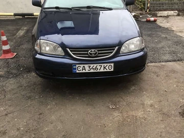 Авто Toyota Avensis 2001 № 8342013