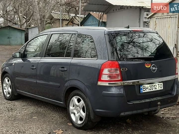 Авто Opel Zafira 2008 № 8342051