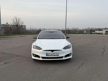 Авто Tesla Model S 2015 № 8342100