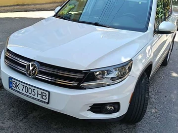 Авто Volkswagen Tiguan 2014 № 8342195