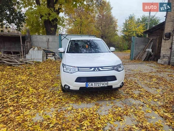 Авто Mitsubishi Outlander 2013 № 8342466