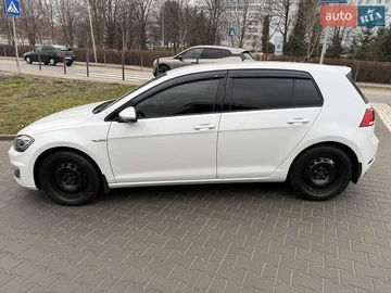 Авто Volkswagen E-Golf 2020 № 8342474