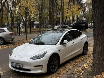 Авто Tesla Model 3 2022 № 8342657